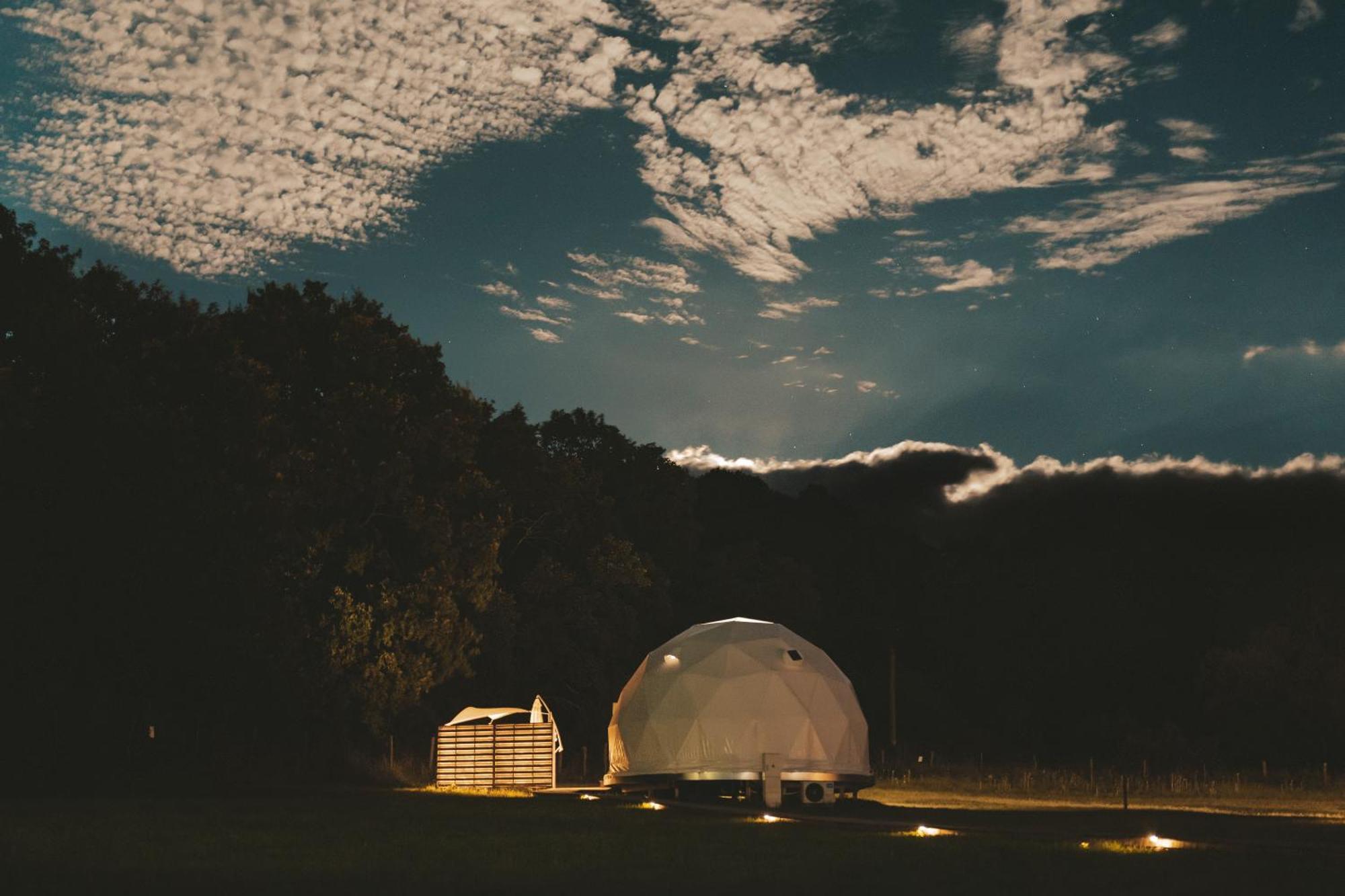 Glamping Resort Dolny Kamenec Extérieur photo