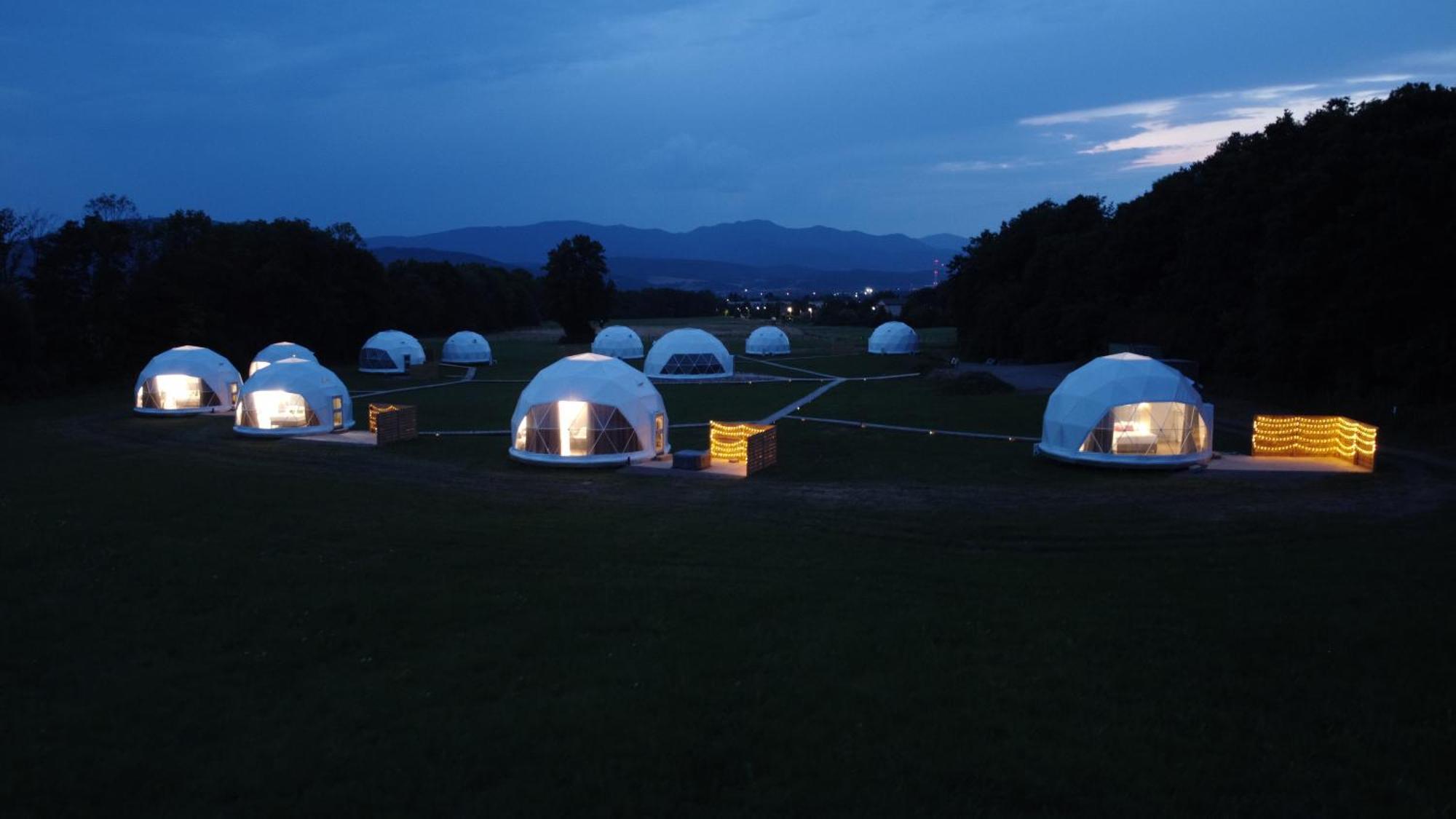 Glamping Resort Dolny Kamenec Extérieur photo